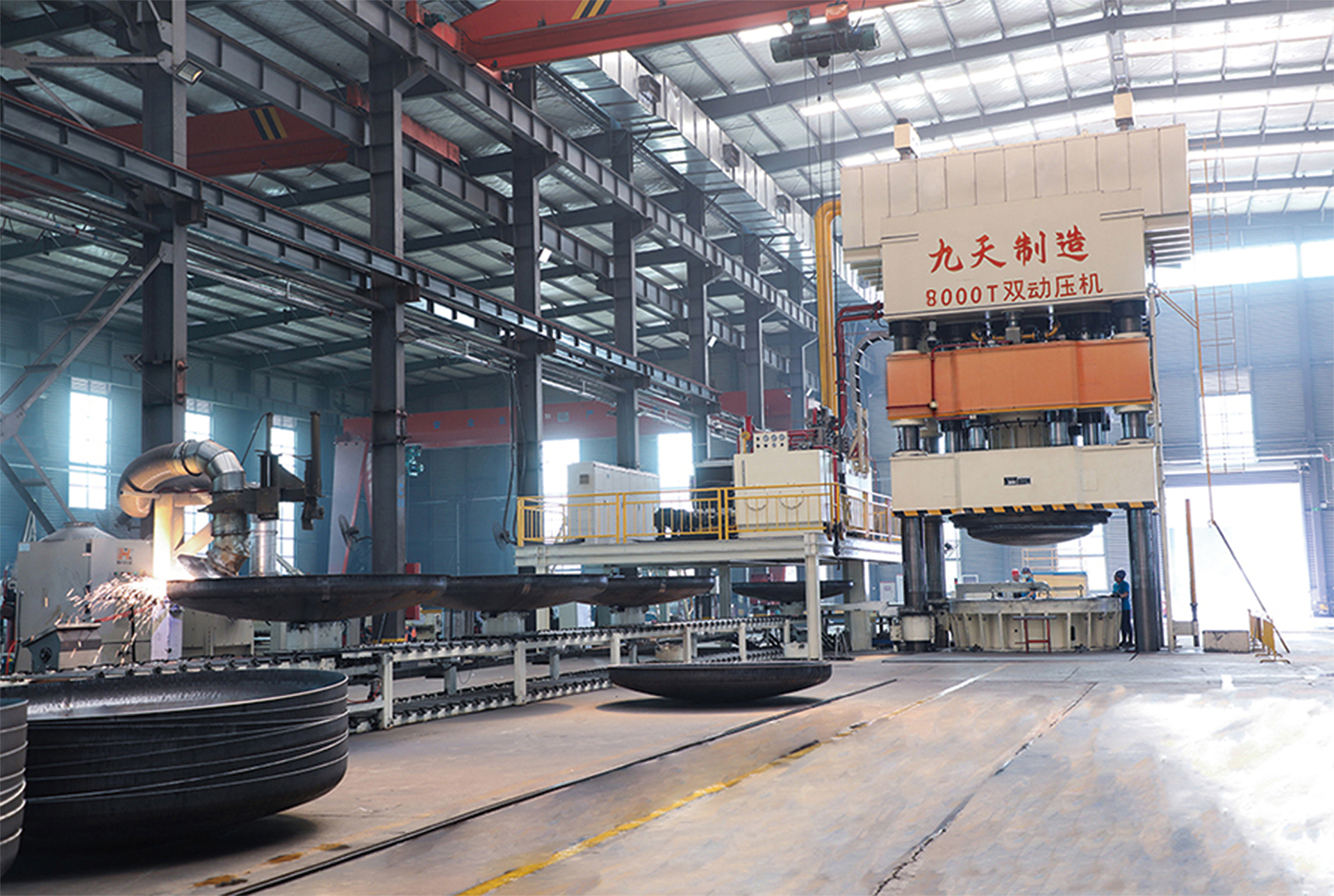 8000T雙動(dòng)壓機(jī) 拷貝.png